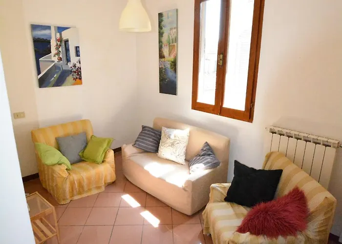 Apartment For 5 By Santa Croce