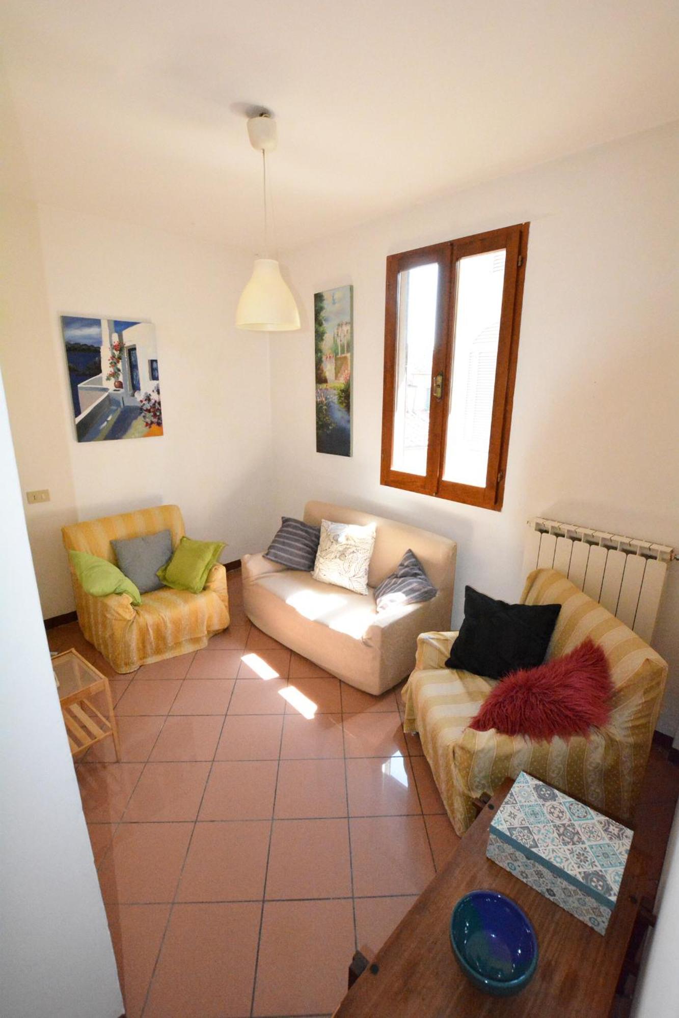 For 5 By Santa Croce Florence